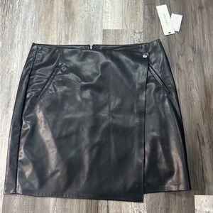Calvin Klein - Asymmetrical Black Leather Mini Skirt